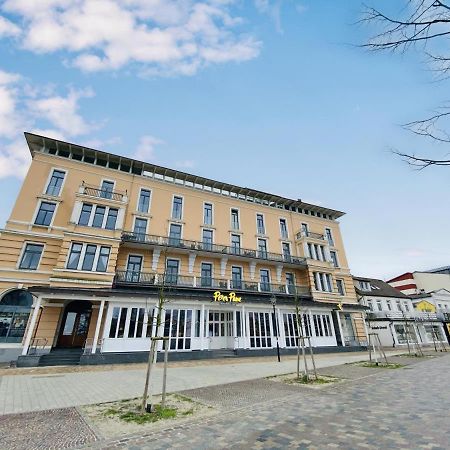 Berringer, Seestern, Direkt An Der Promenade Rostock Dış mekan fotoğraf